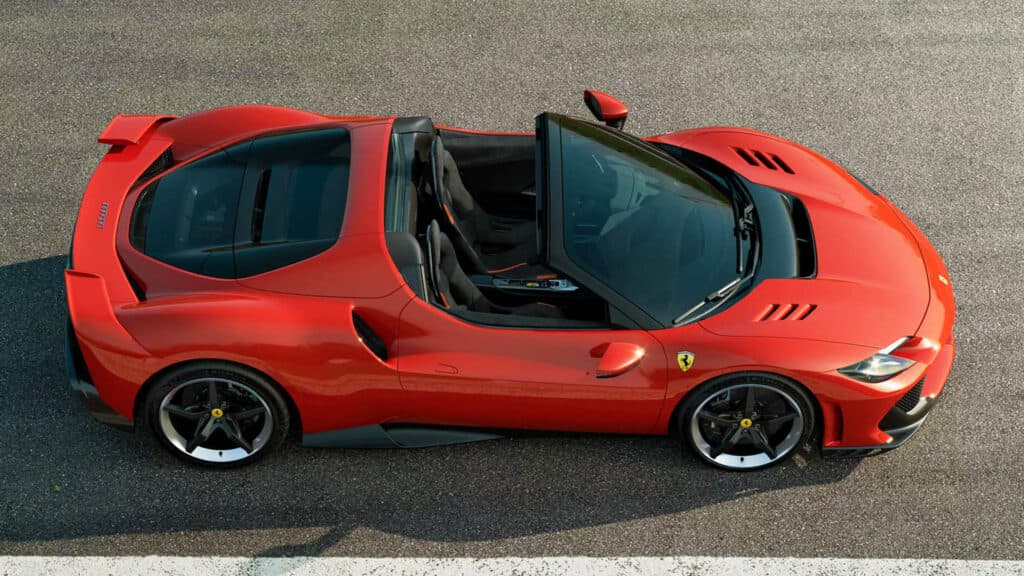Ferrari 296 Challenge Stradale 傳聞將於 2026 年問世，挑戰極致輕量化