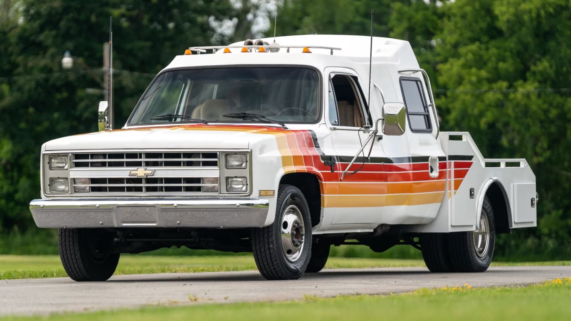 Chevrolet 經典車款：1988 Hot Shot Hauler 與 COPO Camaro 傳奇