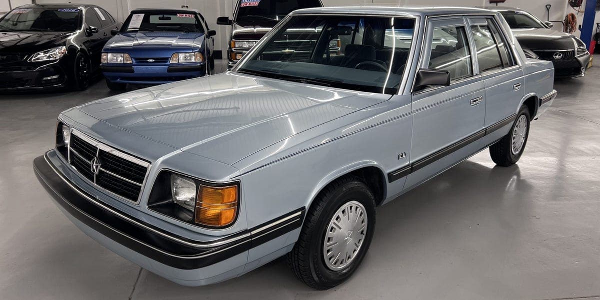 Dodge 品牌發展洞察：從 Aries 歷史地位到性能車款的性價比優勢