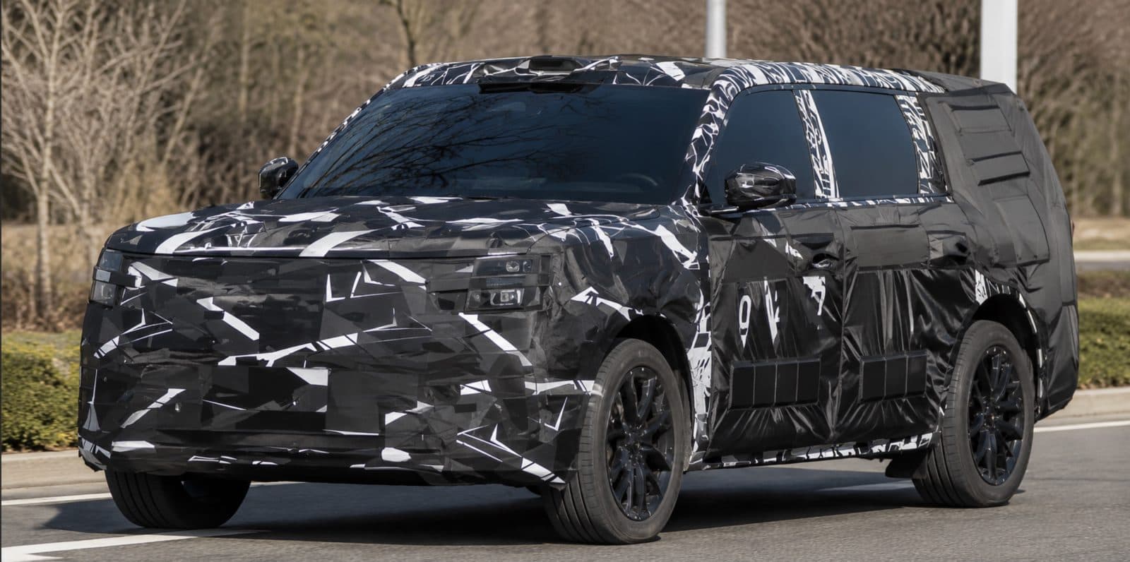 理想汽車i6交付破8萬，小米Sky Nomad攜1500公里續航爭奪增程市場