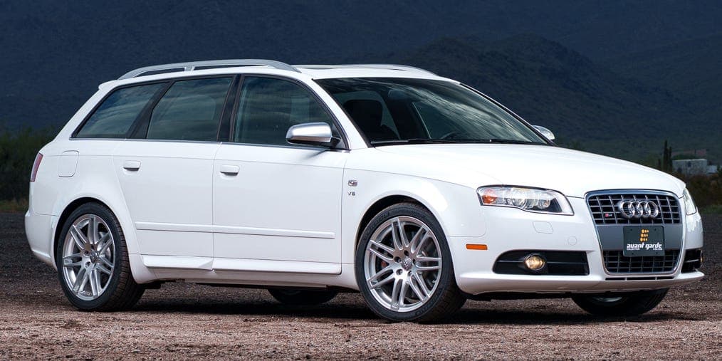 2008 Audi S4 Avant 手排 V8 稀有釋出，里程僅 3,700 英里引關注