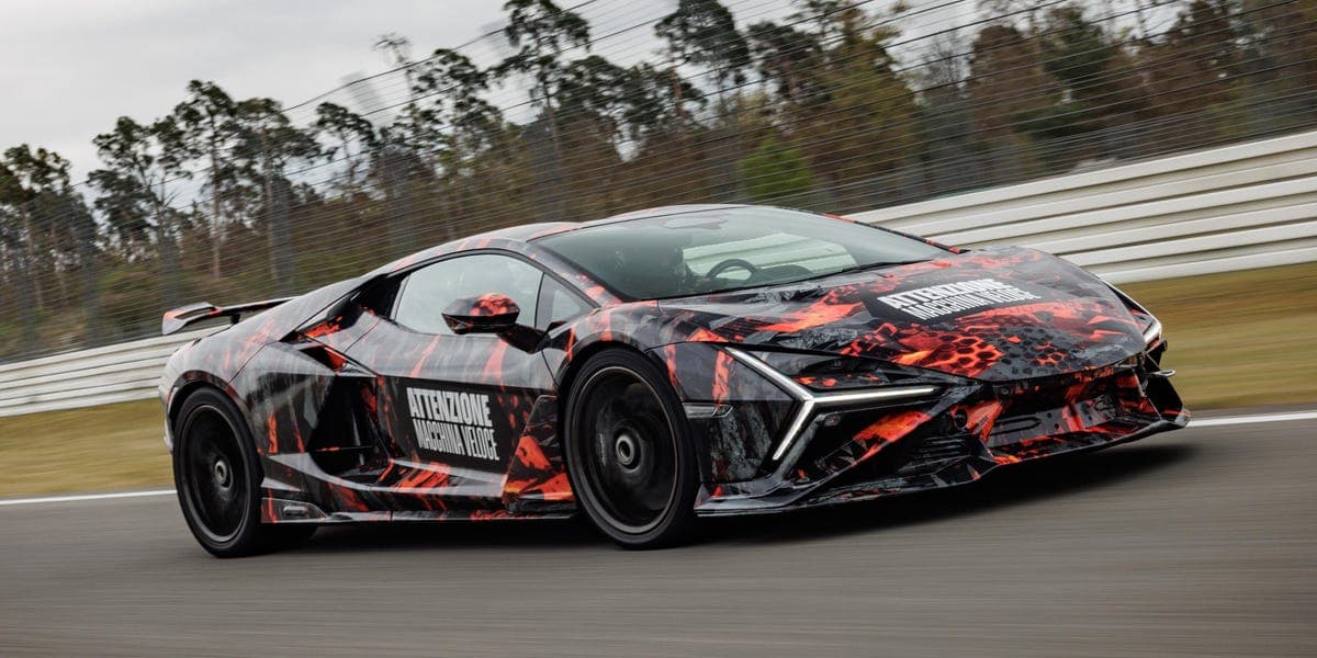 Lamborghini Revuelto SV 性能版霍根海姆賽道單圈 1:41.6 曝光