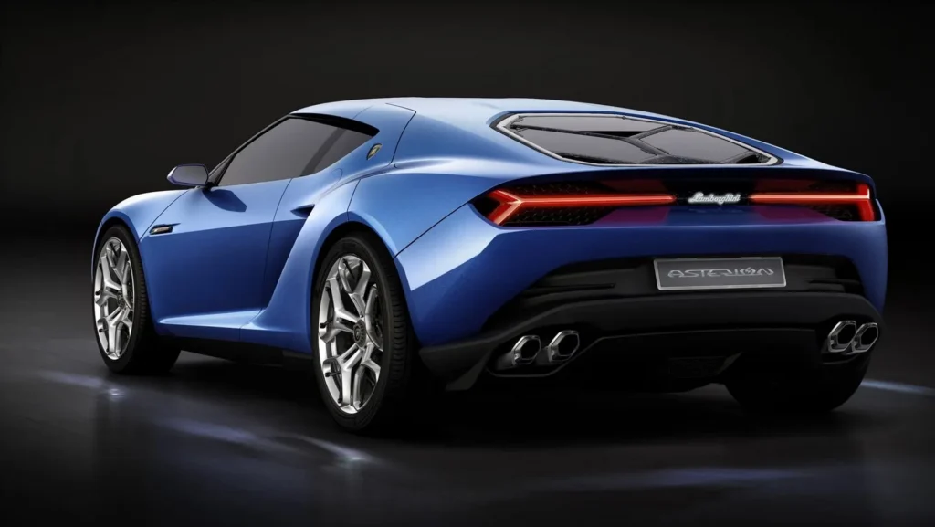 Lamborghini 品牌動向：電動 2+2 GT 新車預計 2028 年，改裝市場趨勢分析