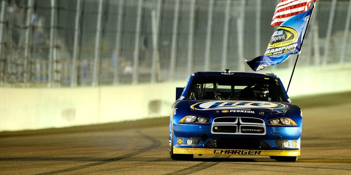 Dodge 性能車款策略與賽事展望：SRT Copperhead 將達千匹馬力，NASCAR 復歸計畫浮現