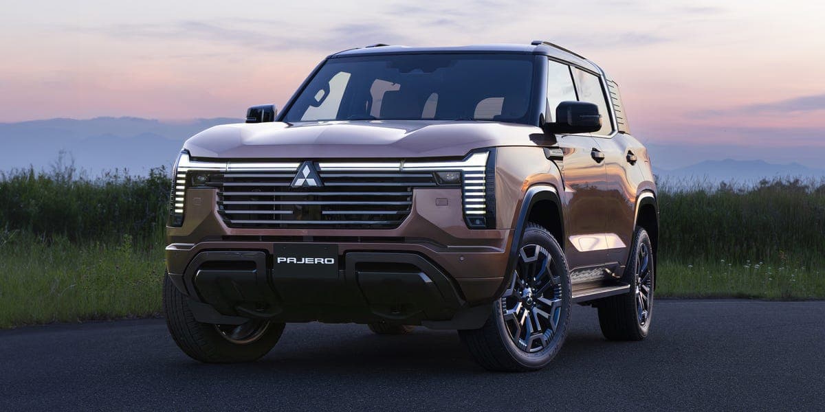 2027 Mitsubishi Pajero Returns to Take on the Toyota Land Cruiser