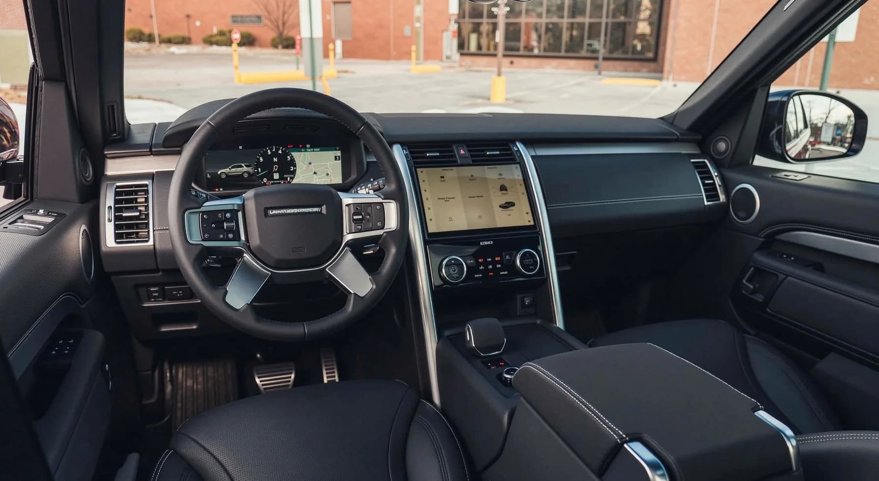 2026 Land Rover Discovery P360 動力規格揭露，美規基本售價約 7 萬美元