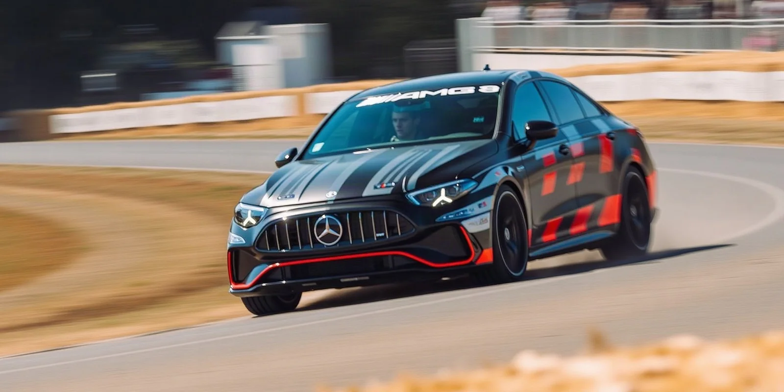 Mercedes-AMG GLC 53 2026年款搭載449匹六缸動力，電動AMG模擬V8聲浪策略揭示