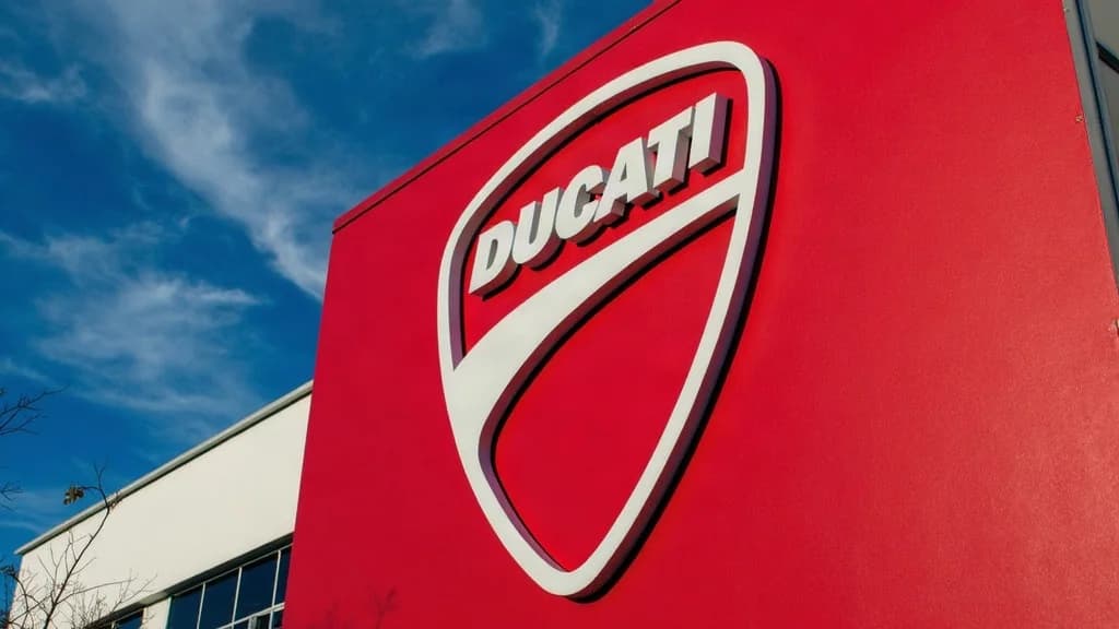 福斯集團近期動態：Bugatti測試事故、Ducati出售傳聞與Amarok新版亮相