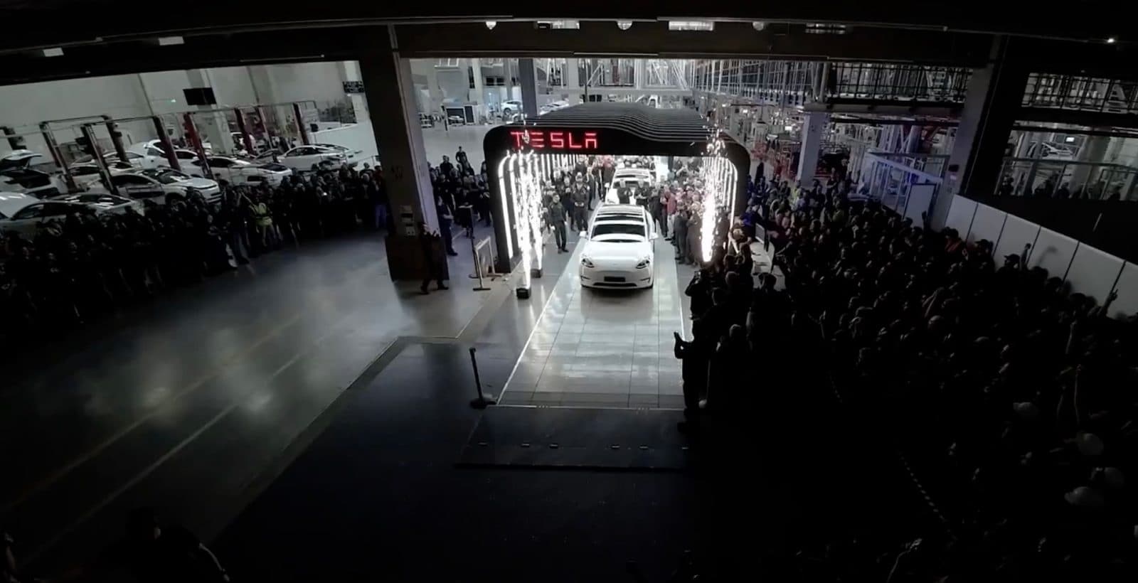 特斯拉 Model Y 美國調漲 $1,000，全球交車量與歐洲產能同步增長