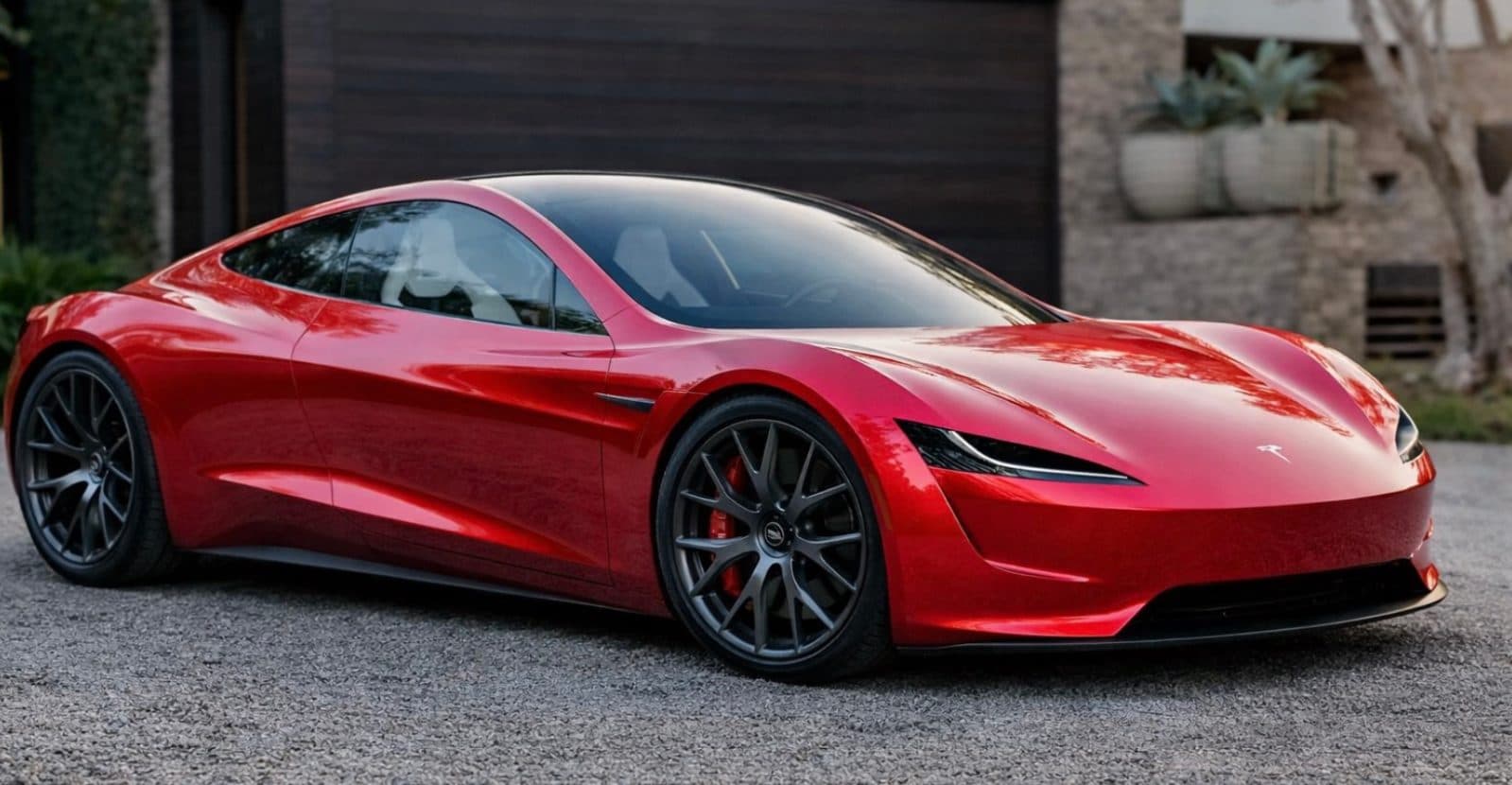 特斯拉九月產品密集推出，Roadster 預計 10/1 上市，FSD 安全性引發關注