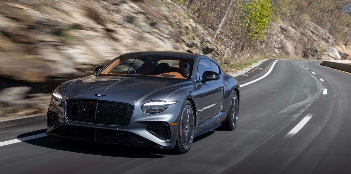 賓利 Continental GT S 重新推出，搭載插電式混合 V8，預估售價約 30 萬美元
