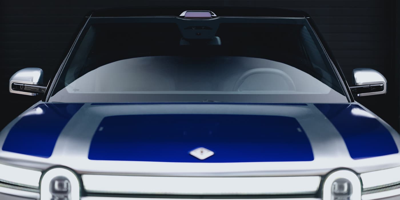 Rivian 規劃 2026 年初推出 R2 車型，並獲加州電動車補貼豁免，同時發展平價子品牌